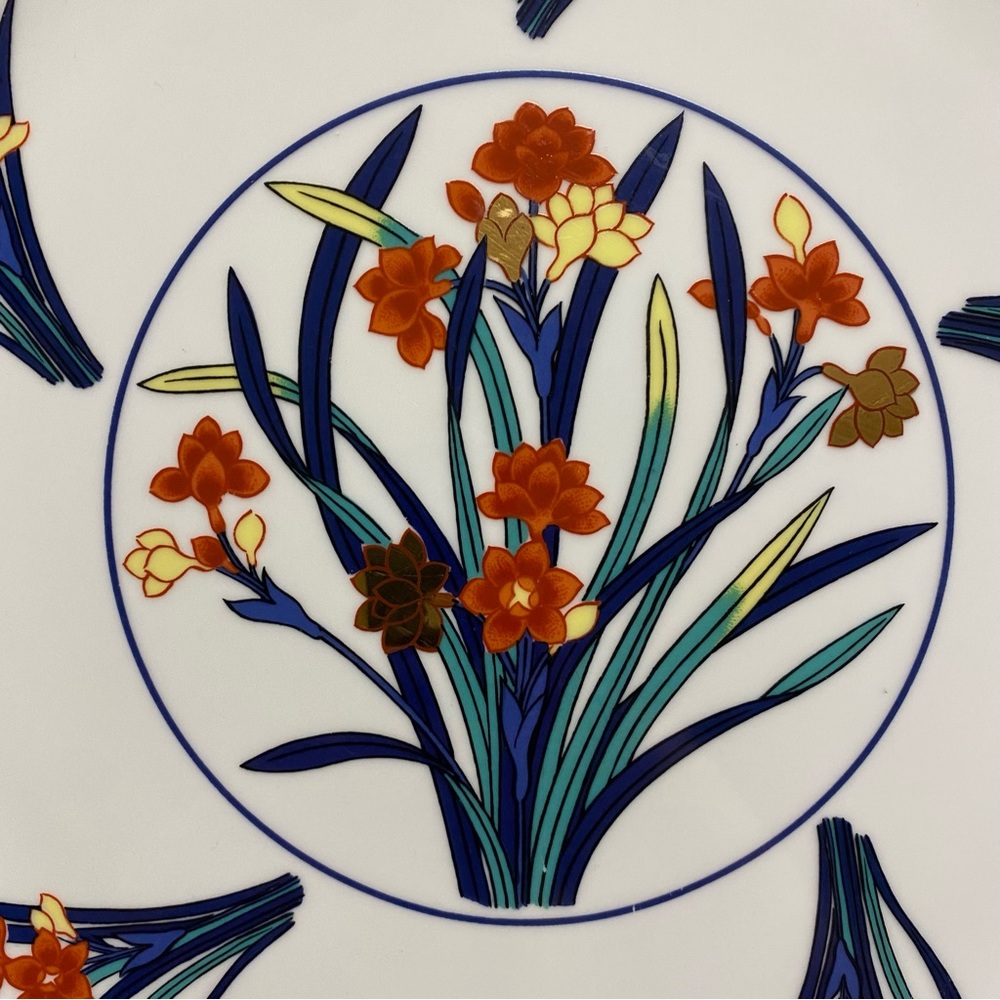 Tiffany & Co. Large Freesia Floral Pattern Plate - Picture 3 of 4